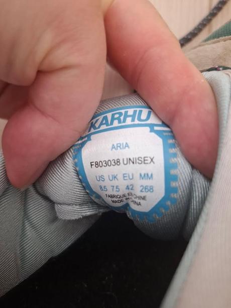 Panske/damske unisex tenisky karhu 42, 42