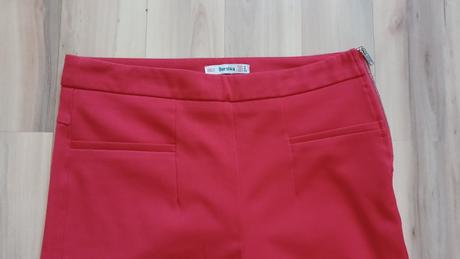 Červené elastické nohavice, bershka,m
