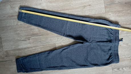 Tmavé teplé tepláky, f&f,140