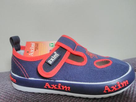 Plátenky, prezuvky, tenisky, 25