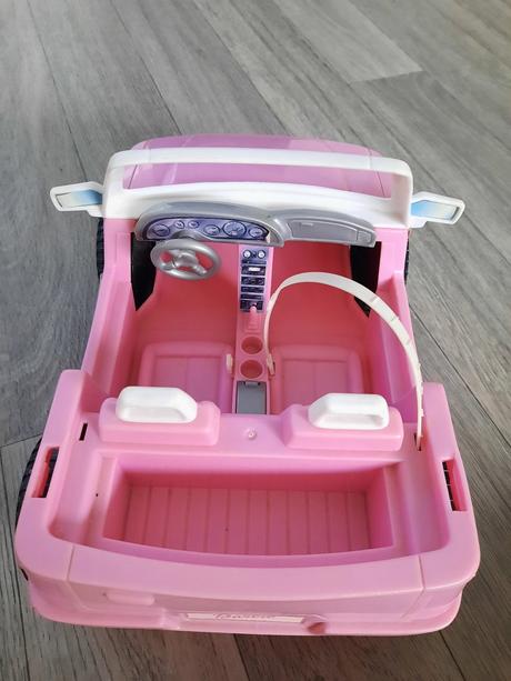 Barbie jeep ružové auto, 