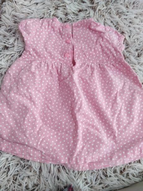 Šaty pre bábätká, 74