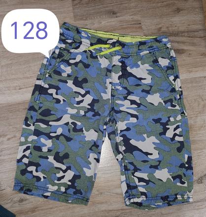 Šortky, 128