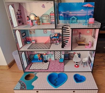 Domcek pre babiky lol, 