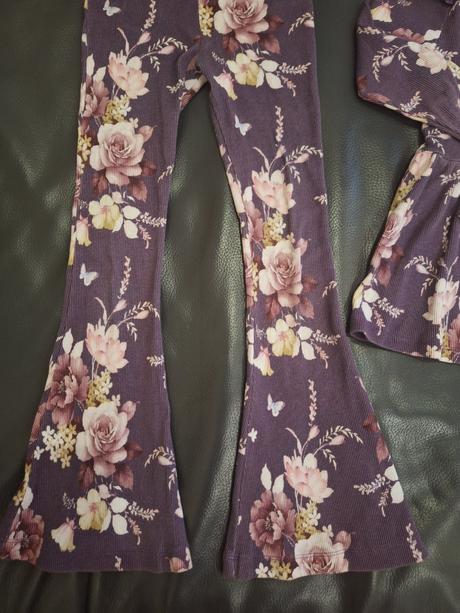 Komplet tunika a leginy na jesen, 134