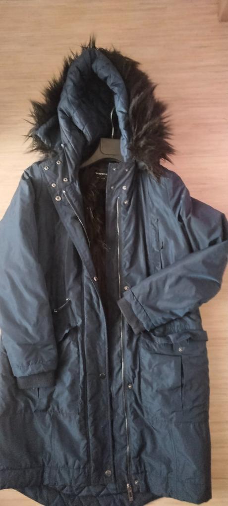 Vetrovka predĺžená ,tiene na fotografiách, m