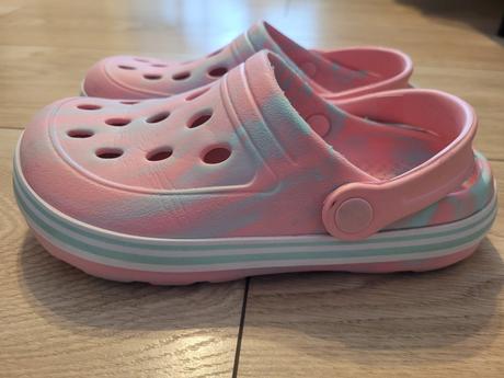 Dievčenské kroksy, graceland,31