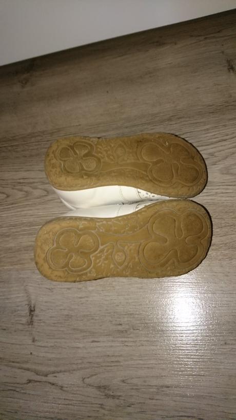 Sandálky, bubble gummers,23