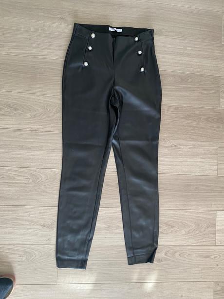 Kožené legíny, reserved,38