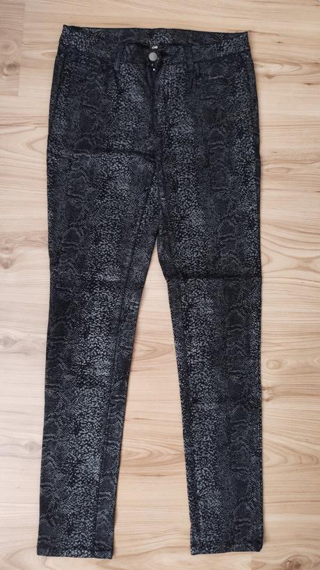 Nohavice s hadim vzorom zn. pieces, 36