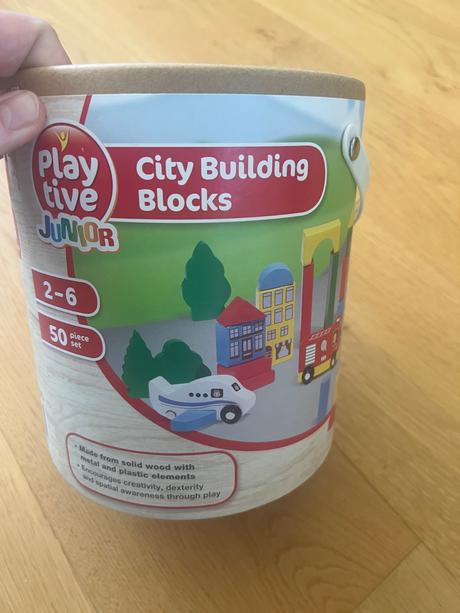 Drevene kocky a dopravne prostriedky, 