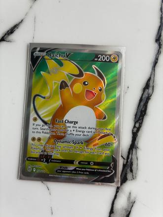 Pokemon karta raichu,