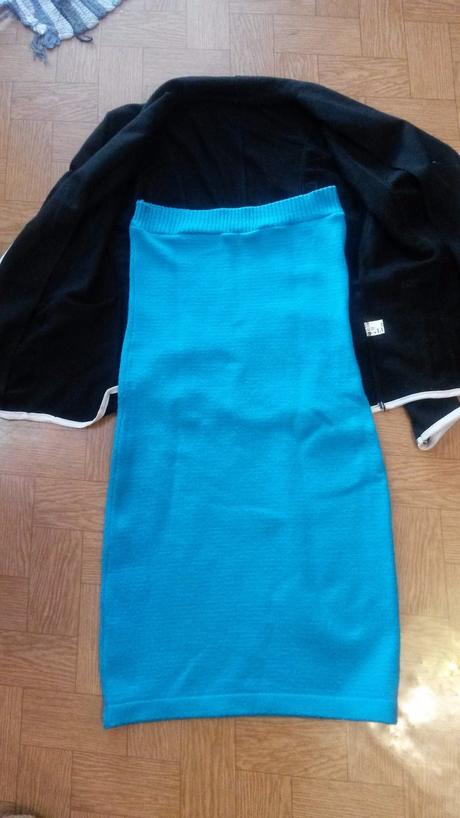 Šaty zimné bez rukávov, m