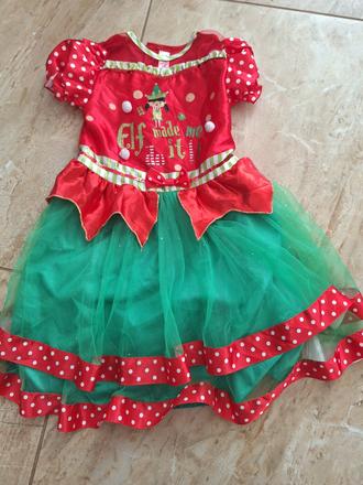 Vianocny kostym, 122