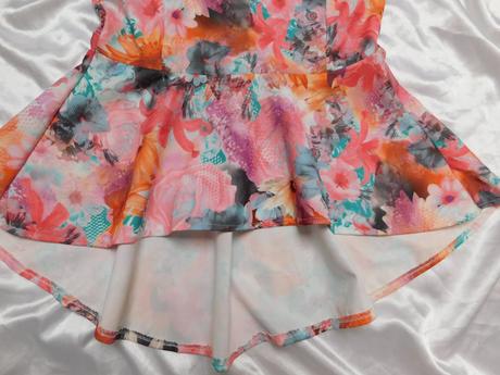 Pekna trendy bluzka, 36