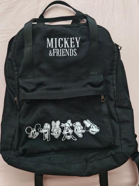 Cierny ruksak mickey - nie skolsky, 