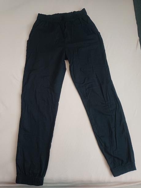 Nohavice na leto, h&m,152