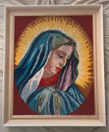 Rucne vysivany svaty obraz 47x56 panna maria sta,