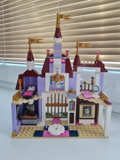 Lego kráska a zviera, 