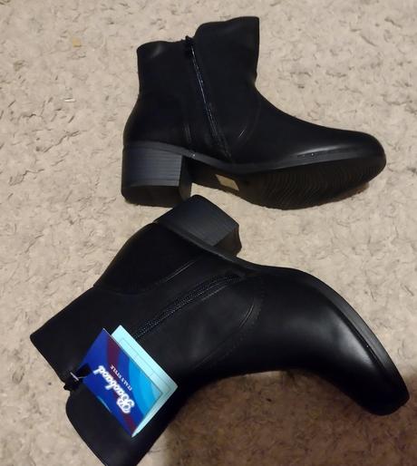 Čižmy nenosené, 39