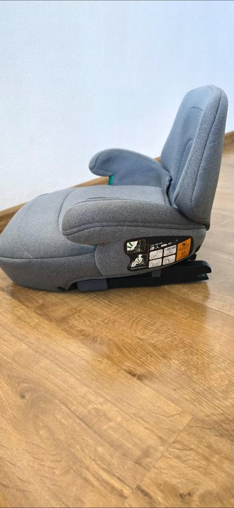 Podsedák s isofix, zopa