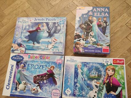 Frozen 3x puzzle+1 hra ,6-7 rokov,