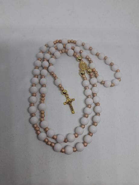 Ruženec s menom a dátumom e204, 