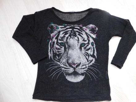 Tenký priesvitný svetrík č.122-128, 122