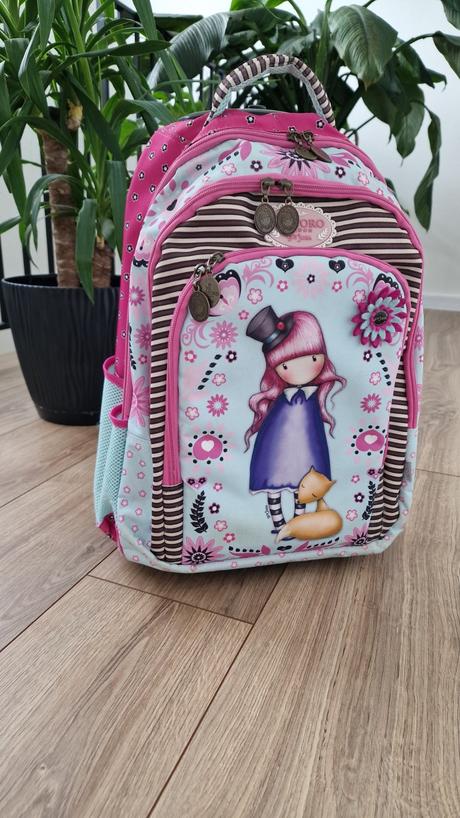 Školská taška na kolieskach, 