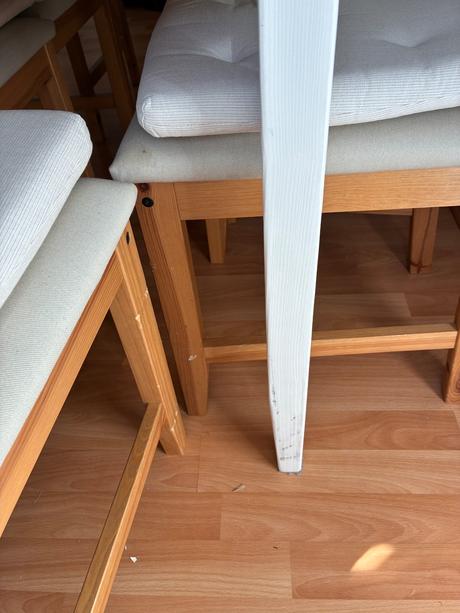 Jedalensky stol so 6 stolickami ikea, 