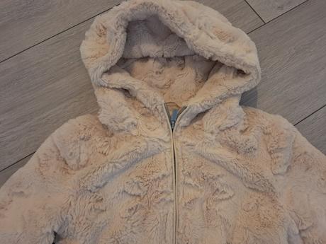 Huňatá mikinka, 134