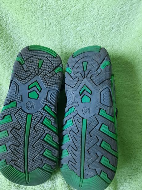 Sandalky na donosenie, lupilu,25