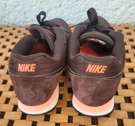 Hnede kozene botasky nike, nike,40