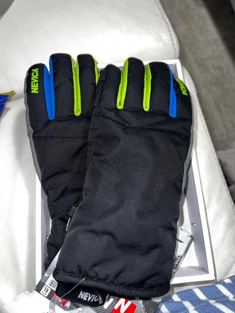 Lyžiarske rukavice zn. nevica, xl