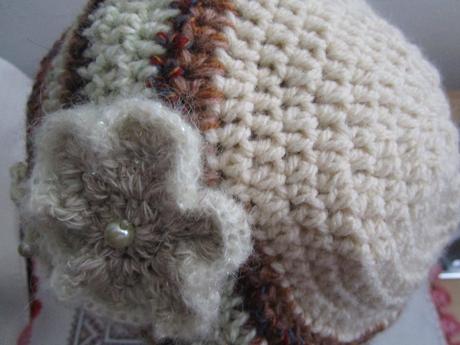2394. háčkovaná čiapka, 56