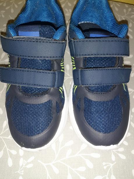 Lahke tenisky, lupilu,28