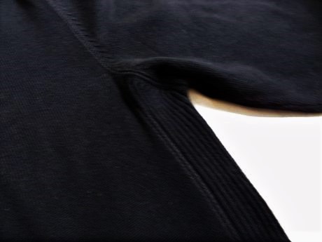 Kvalitný pulóver, l