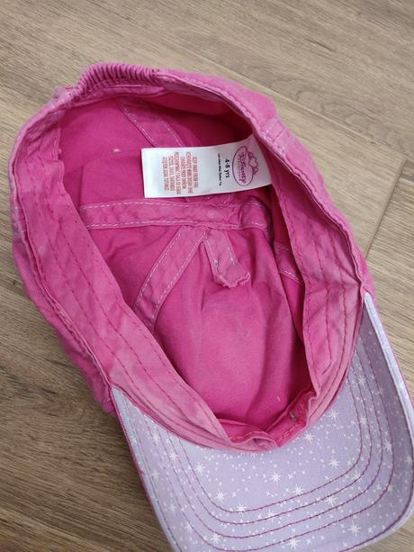 Disney šiltovka, disney,<50