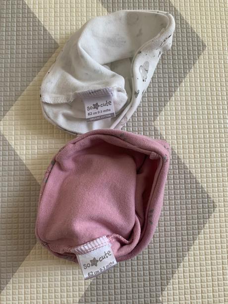 6 ks dojčenských čiapok, <50