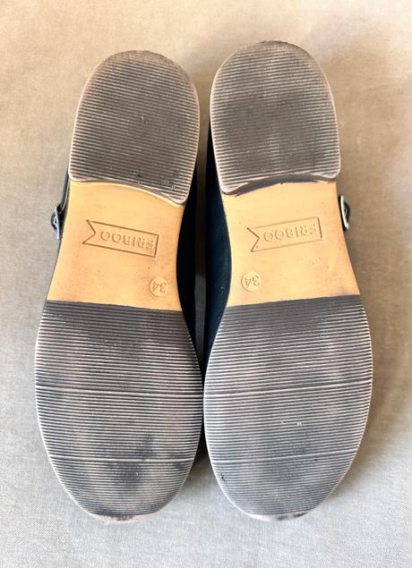 Balerínky s mašľou, 34