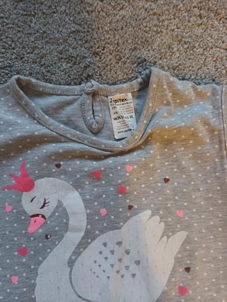 Šaty s labuťou, japitex,116