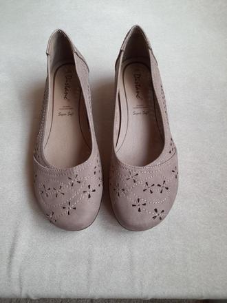 Bežové poltopánky, 38