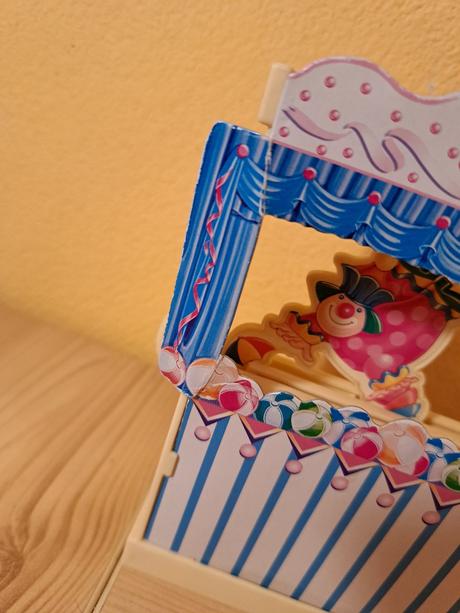 Barbie shelly surprise birthday playset, 