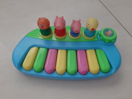 Prasiatka klavír peppa pig, 