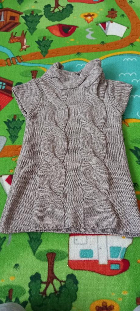 Sveter s krátkym rukávom, 104