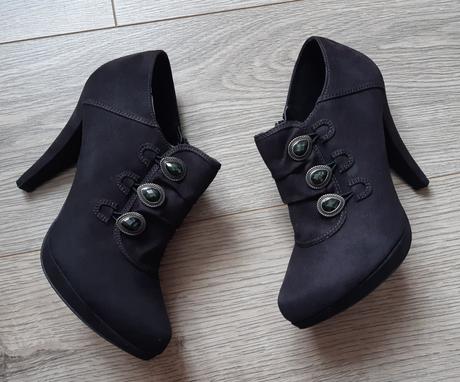 Kotnikove topanky, graceland,38