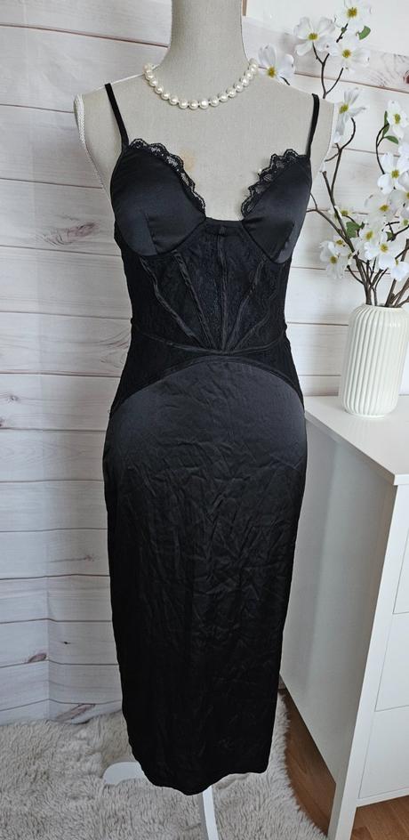 Krásne sexi šaty, 36