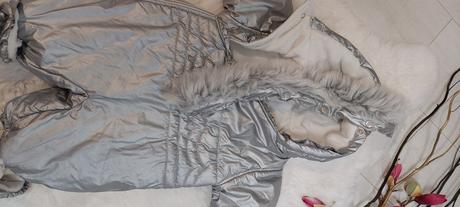 Overal strieborný- šedý, 