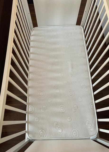 Detská postieľka s matracom, šírka (cm): 60,dĺžka (cm): 120