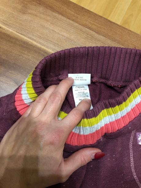 Krasny set, next,104